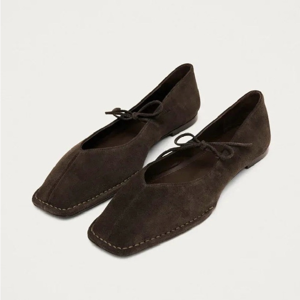 New-ALOHAS Brown Suede Sway flats